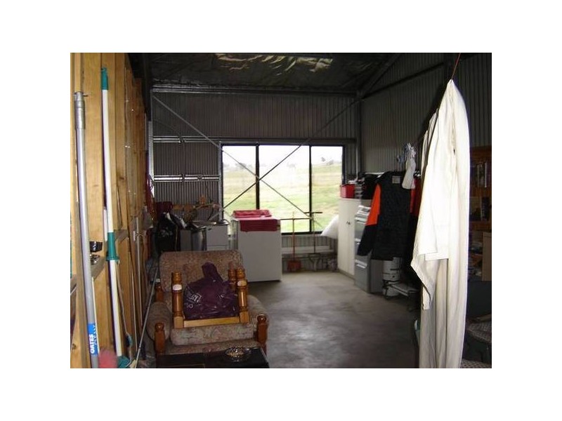 2 Mitchell Highway, Molong NSW 2866