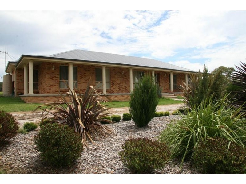 67 McGroder Street, Molong NSW 2866