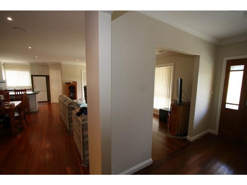 67 McGroder Street, Molong NSW 2866