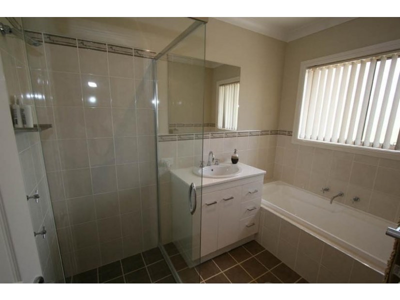 67 McGroder Street, Molong NSW 2866