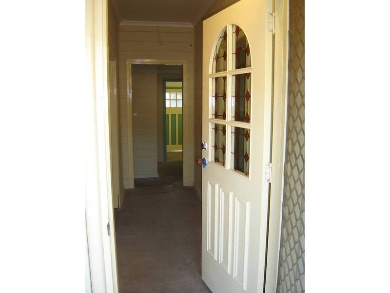 13 Betts Street, Molong NSW 2866