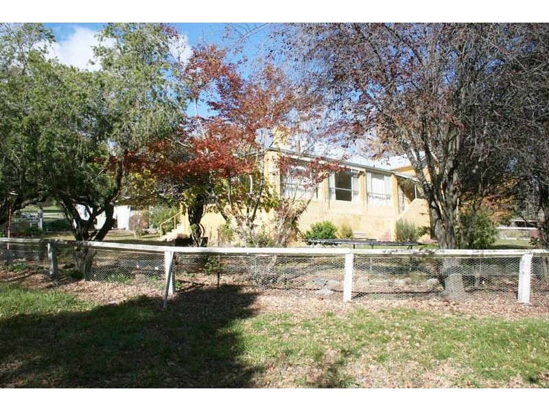 Neville Road, Orange NSW 2800
