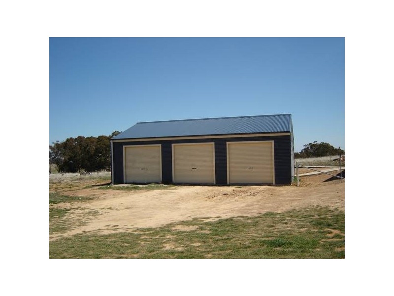 14 Mount Macquarie Road, Blayney NSW 2799