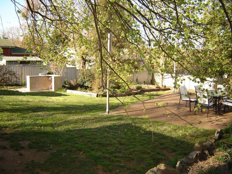 10 Euroka Place, Blayney NSW 2799