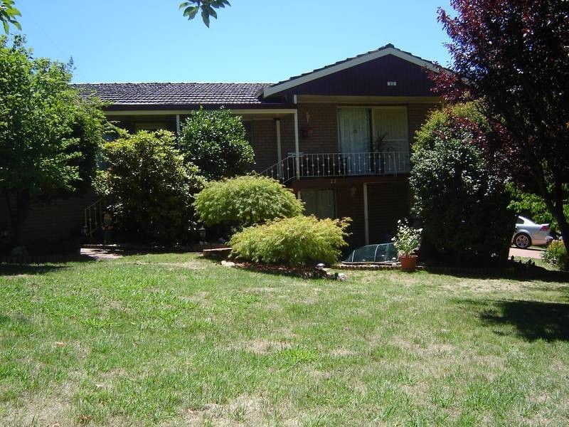 22 Medway Street, Blayney NSW 2799