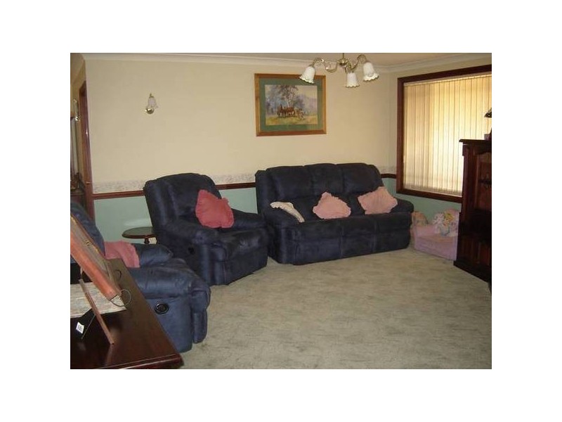 7 Binstead Street, Blayney NSW 2799