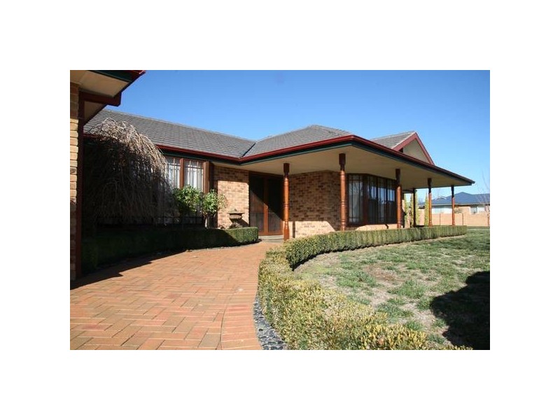 Melaleuca Way, Orange NSW 2800