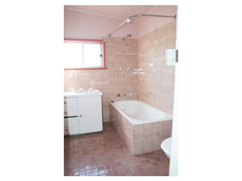 Crowson Street, Millthorpe NSW 2798