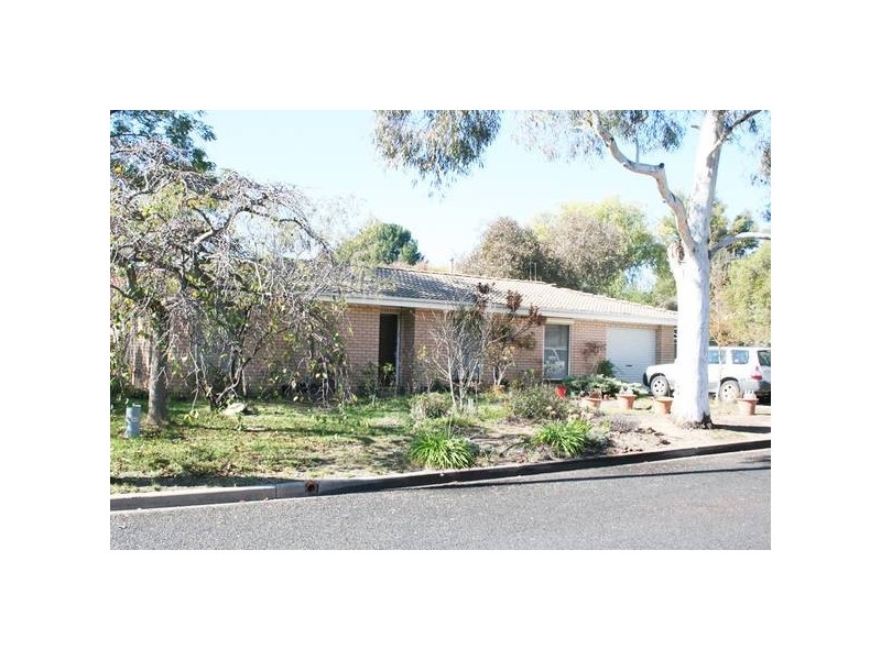 12 Markham Avenue, Orange NSW 2800
