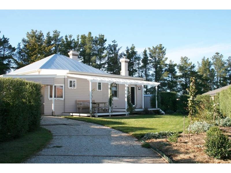 74 Racecourse Road, Orange NSW 2800