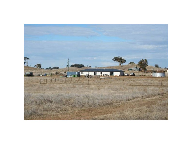 Bentleys Lane, Millthorpe NSW 2798