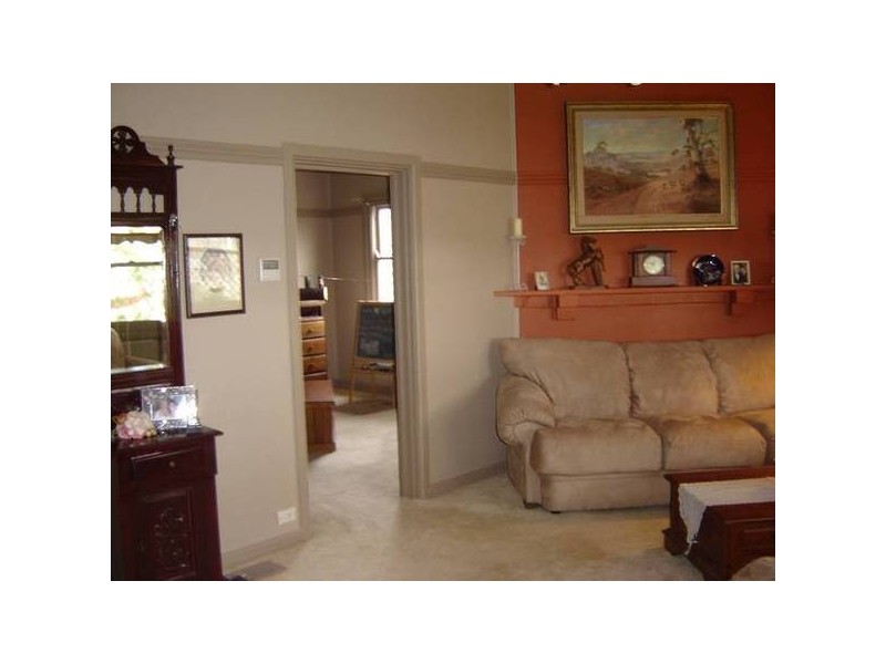 93 Edward Street, Molong NSW 2866