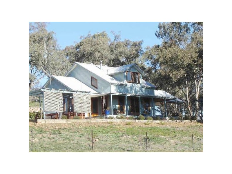 23 Euchareena Road, Molong NSW 2866