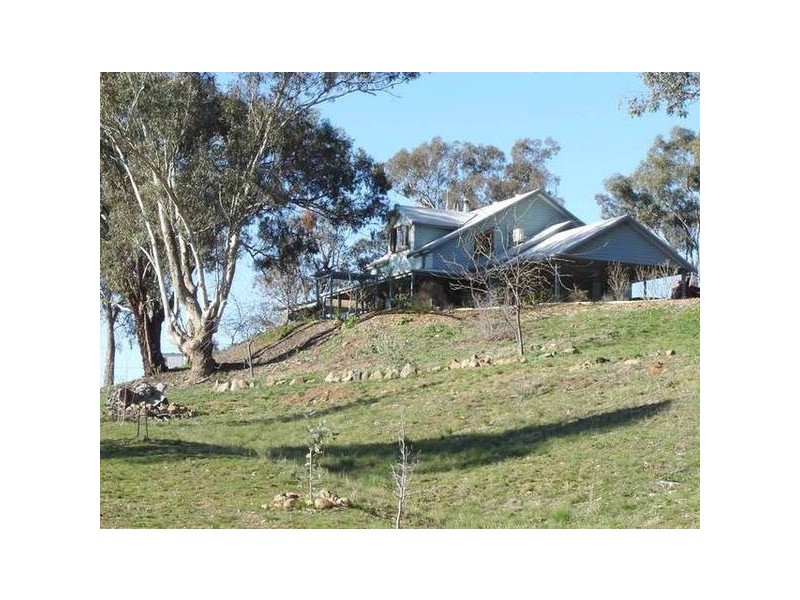 23 Euchareena Road, Molong NSW 2866