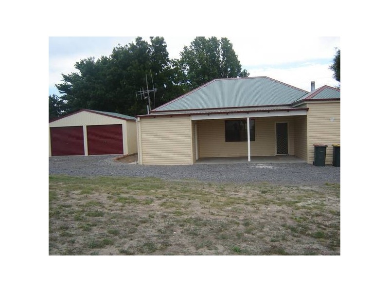 40 Martha Street, Blayney NSW 2799