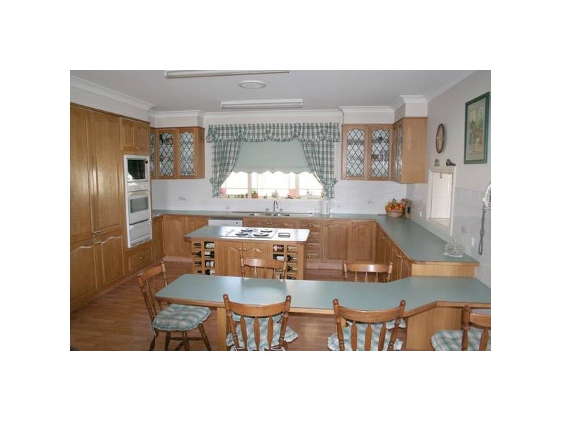 Icely Road, Orange NSW 2800