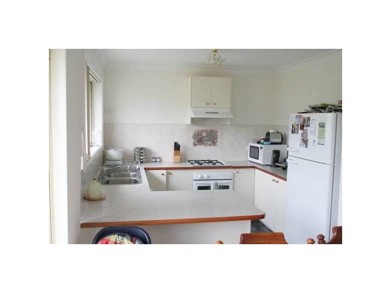 42 Quinlan Run, Orange NSW 2800
