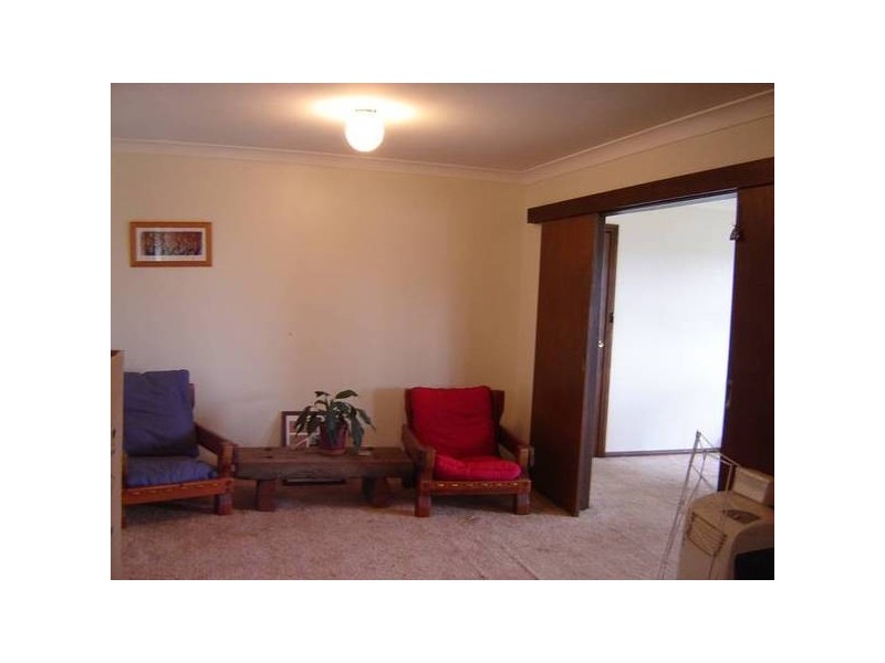 55 South Street, Molong NSW 2866