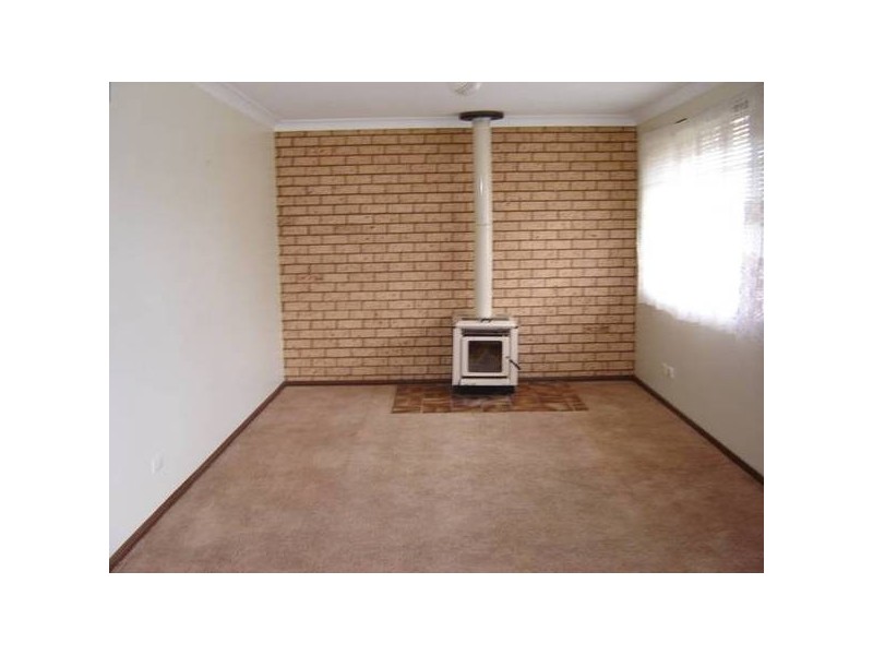 55 South Street, Molong NSW 2866