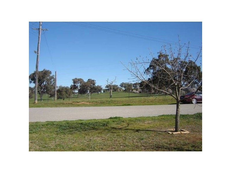 55 South Street, Molong NSW 2866