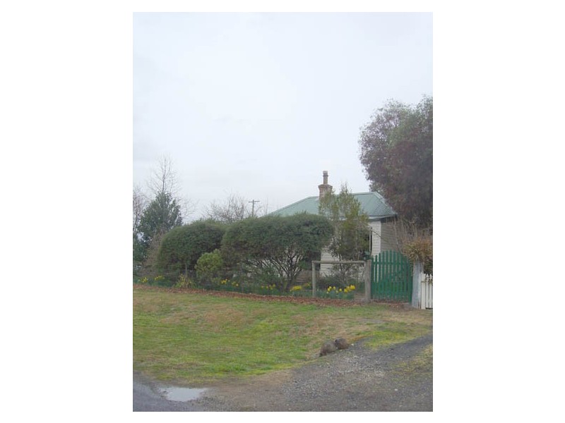 8 Stabback Street, Millthorpe NSW 2798