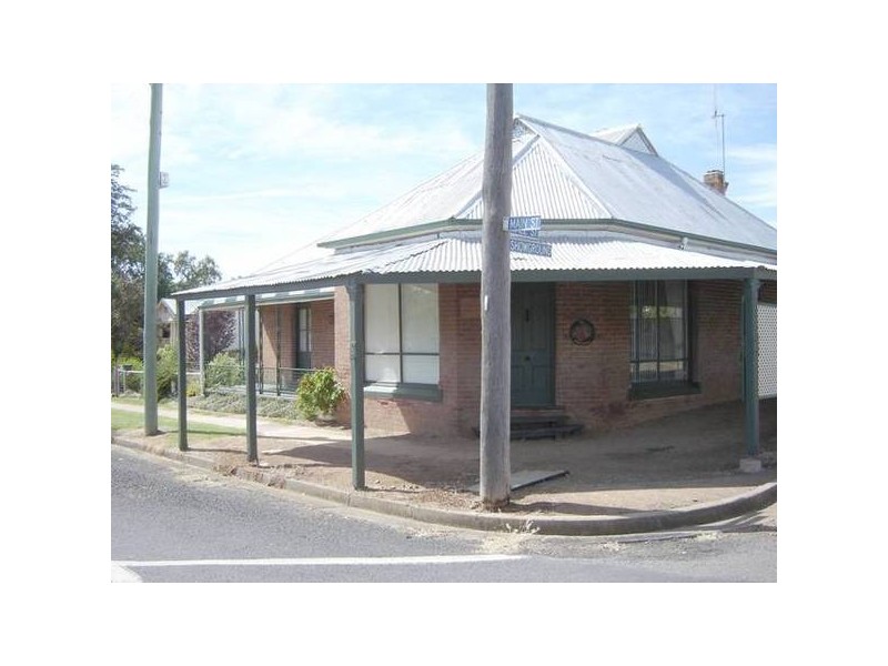 34 Main Streeet, Molong NSW 2866