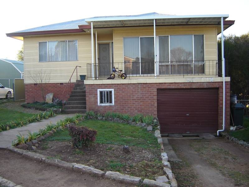 7 Boomey Street, Molong NSW 2866