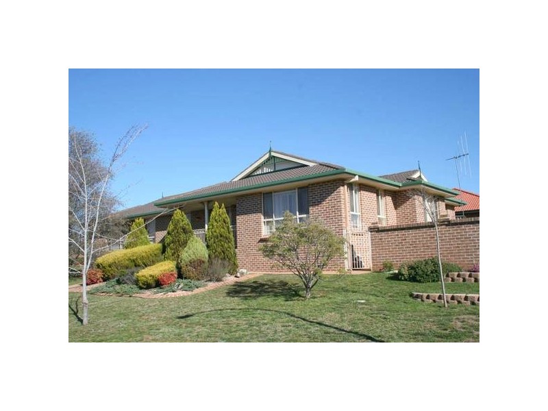7 Saran Place, Orange NSW 2800