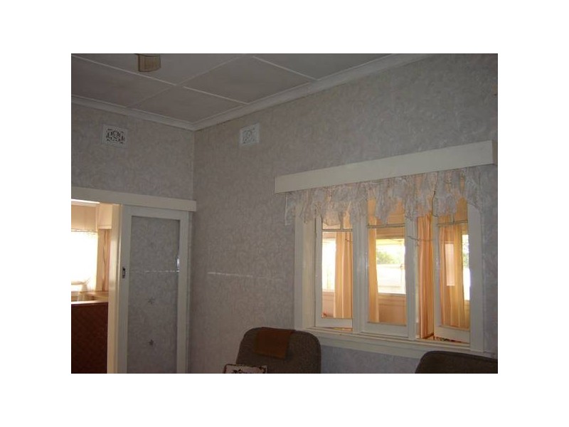 115 Bank, Molong NSW 2866