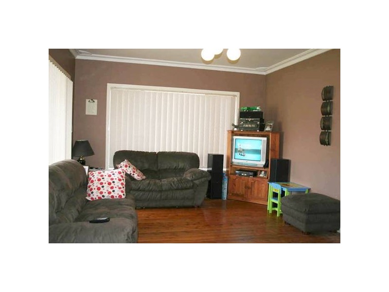 Sampson Street, Orange NSW 2800