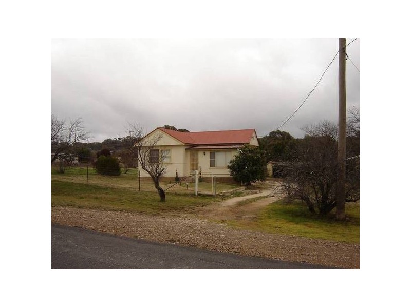 7 George Street, Molong NSW 2866