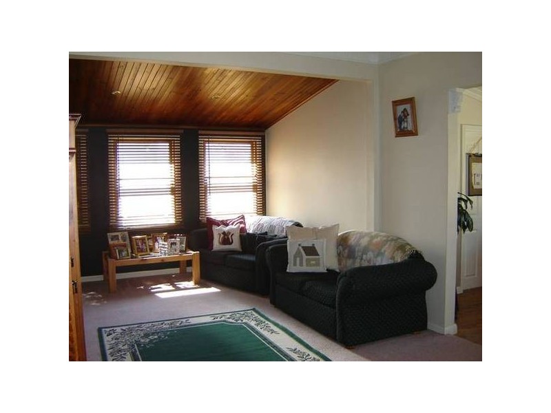 90 Edward, Orange NSW 2800