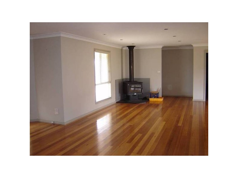 2 Peabody Road, Molong NSW 2866
