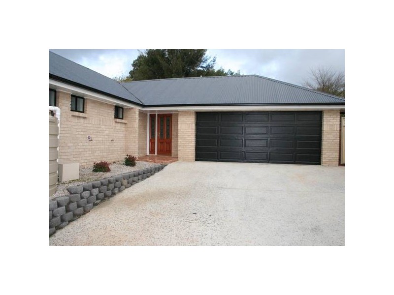 2/189 Dalton Street, Orange NSW 2800