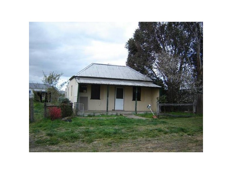 41 Crowson Street, Blayney NSW 2799