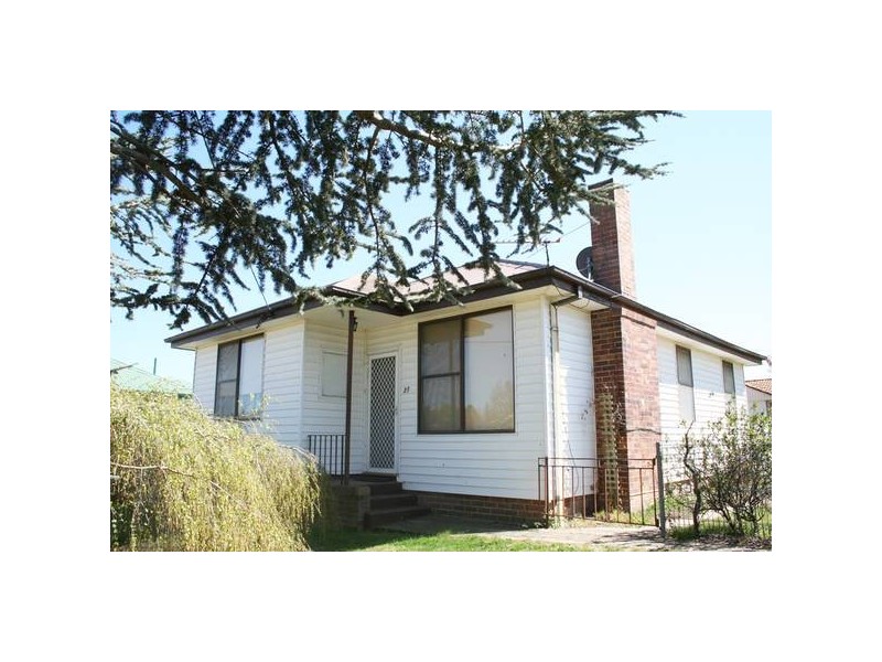 27 Gardiner Road, Orange NSW 2800