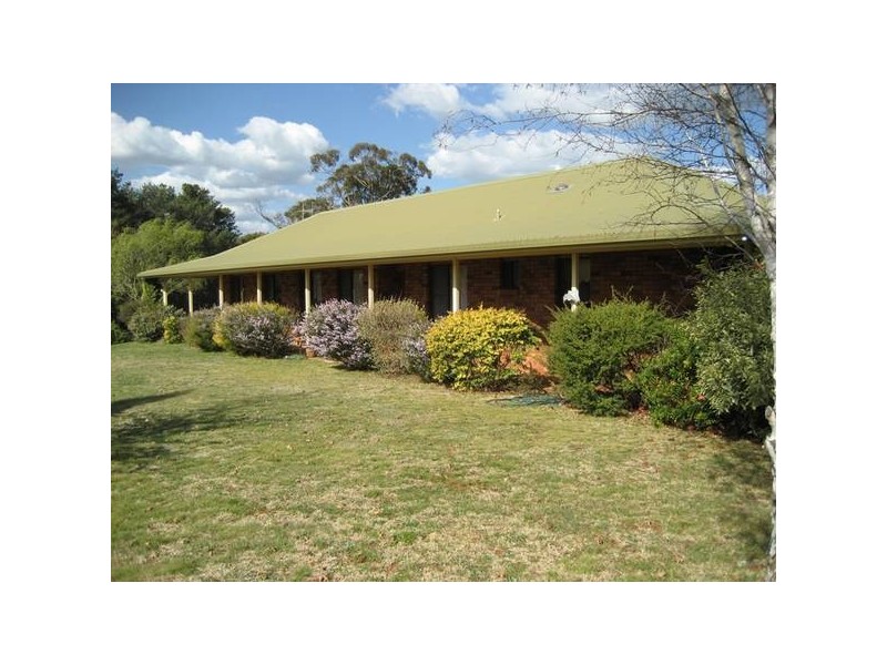 Giles Road, Orange NSW 2800