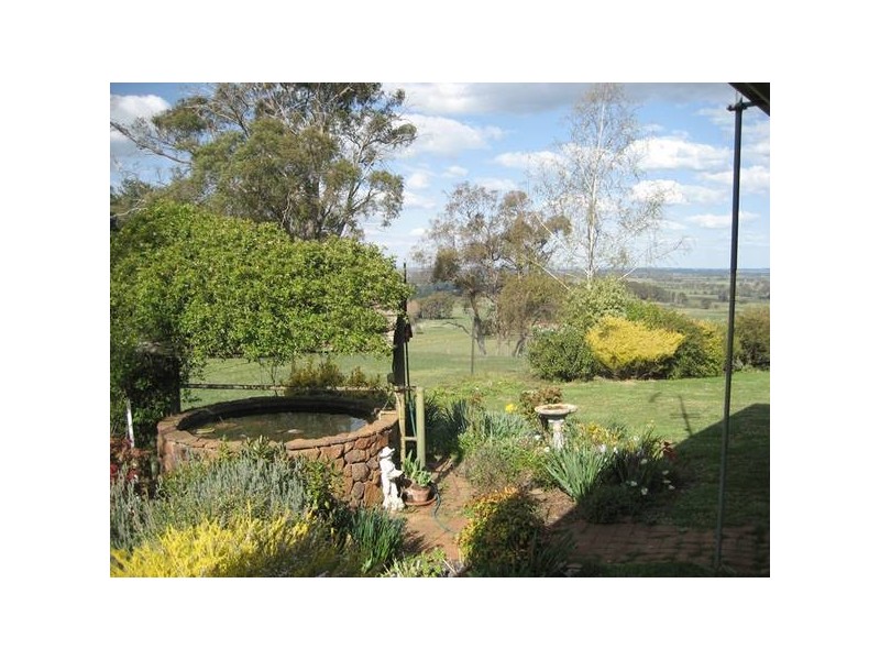 Giles Road, Orange NSW 2800