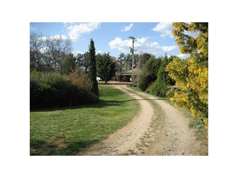 Giles Road, Orange NSW 2800