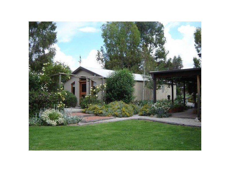 10 Wellington Street, Molong NSW 2866