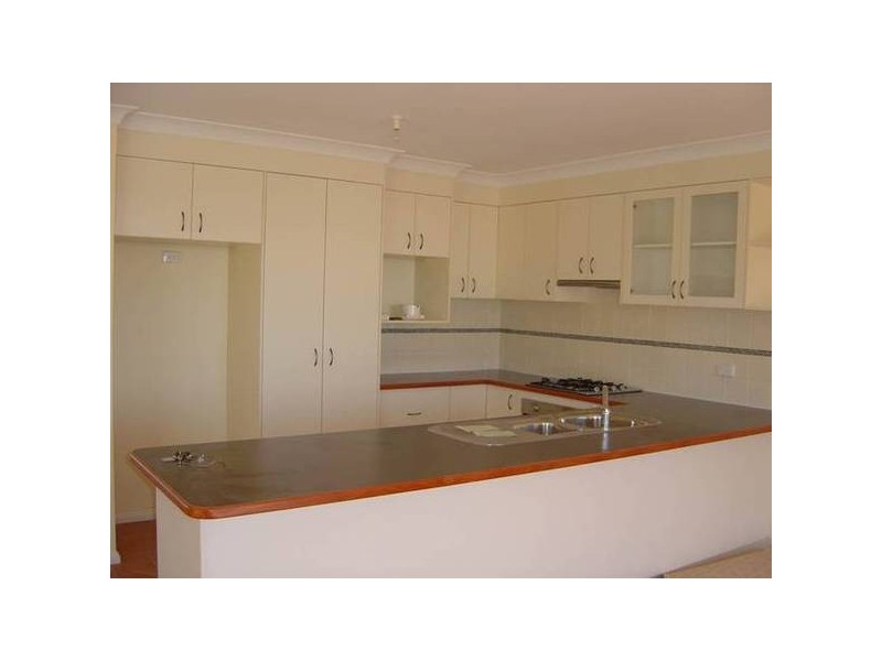 27 Holman Way, Orange NSW 2800