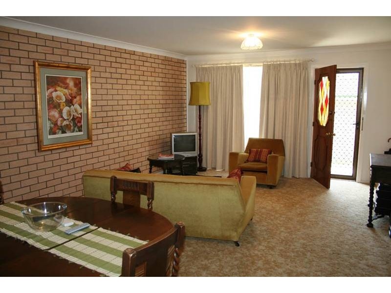 6/2 Stibbard’s Lane, Orange NSW 2800