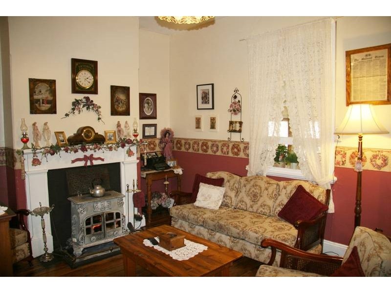 52 Edward Street, Molong NSW 2866