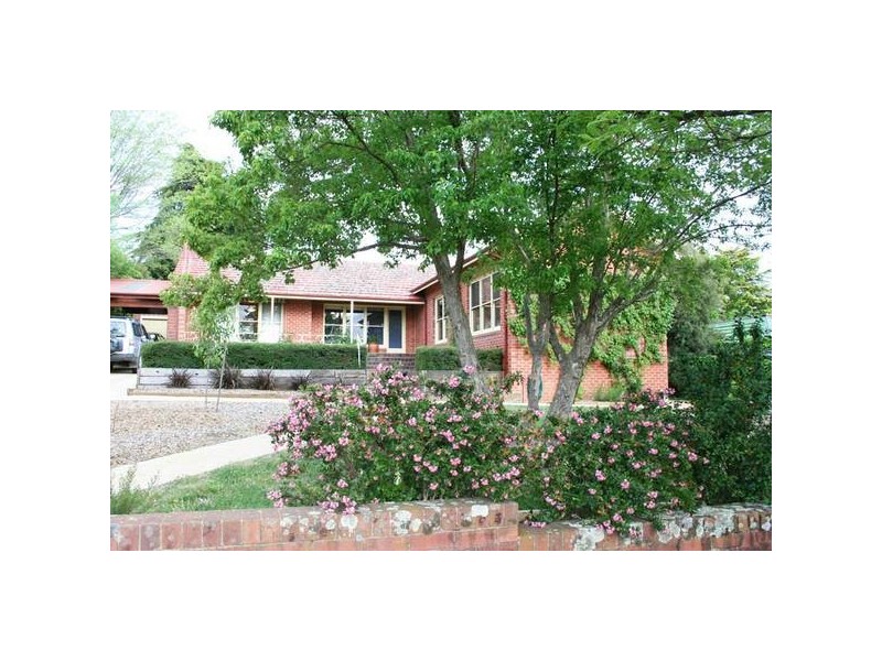 144 Hill Street, Orange NSW 2800