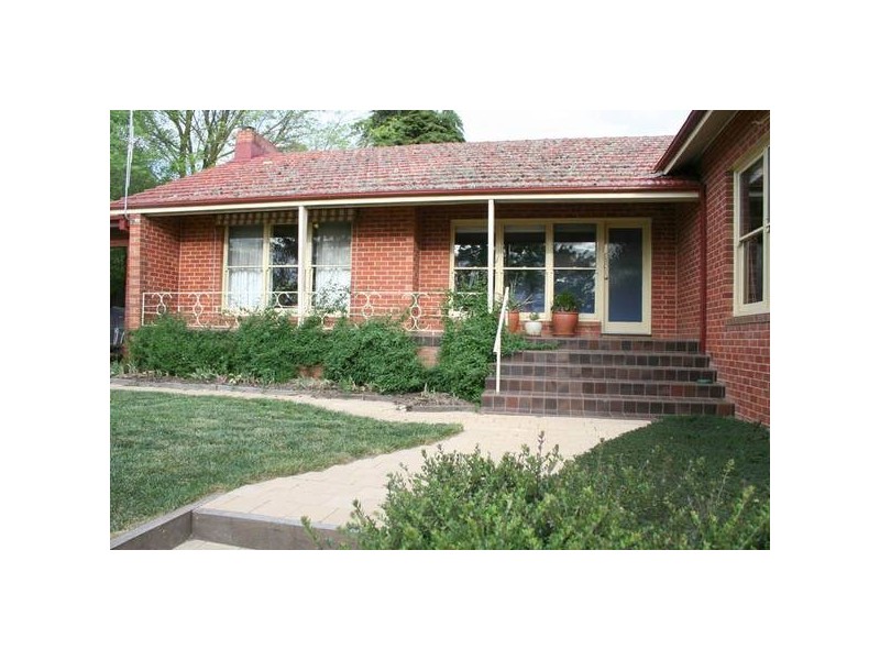 144 Hill Street, Orange NSW 2800