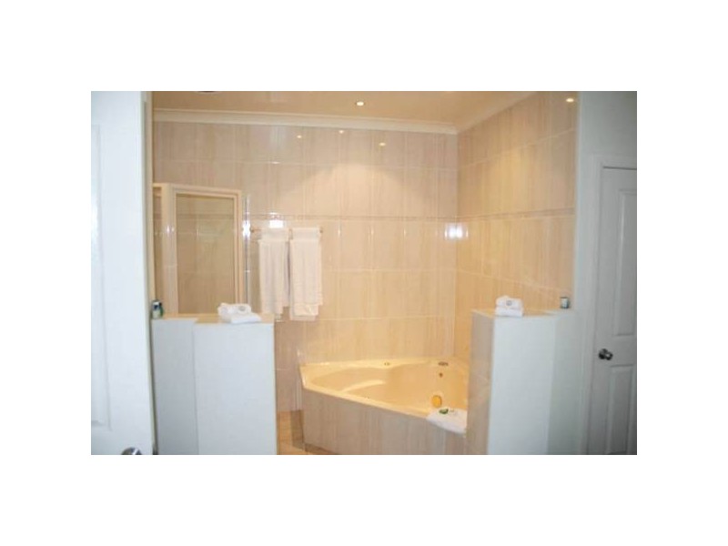 Turners Vineyard Lodge, Orange NSW 2800