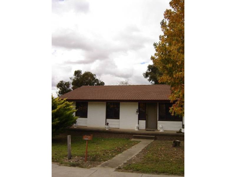80 Edward Street, Molong NSW 2866