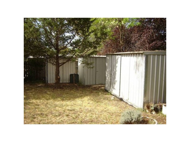 80 Edward Street, Molong NSW 2866