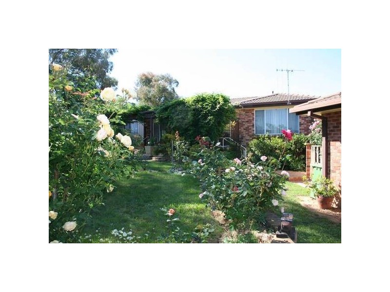 4 Linda Crescent, Orange NSW 2800