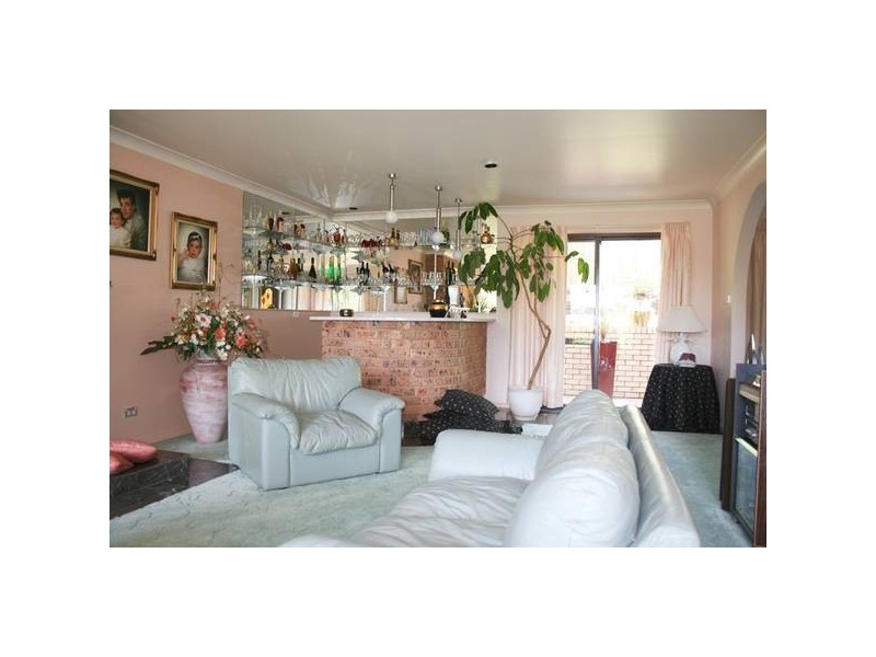 6 Yaraan Place, Orange NSW 2800